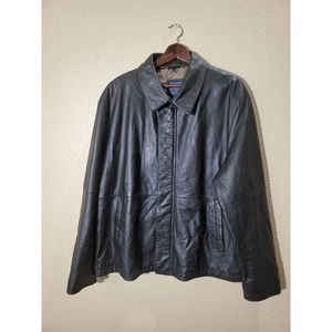 R & O Men's Black Leather Jacket. Size XL. Cond. Is Very Good.